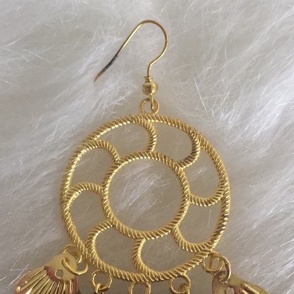 🌹3/$15 Palm Beach Dream Catcher Style Earrings - Picture 4 of 4
